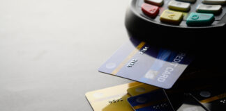 ADDUC c/ FAVACARD S.A. y otro