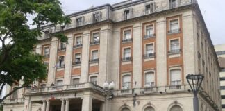 SUSPENDEN UNA SANCION INJUSTA Y VIOLATORIA DE LA LIBERTAD DE EXPRESION CONTRA LOS CONSUMIDORES