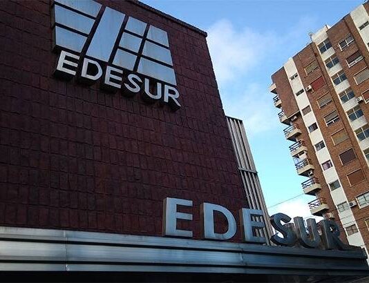 EDESUR DEBE DEVOLVER INTERESES MAL COBRADO A LOS USUARIOS