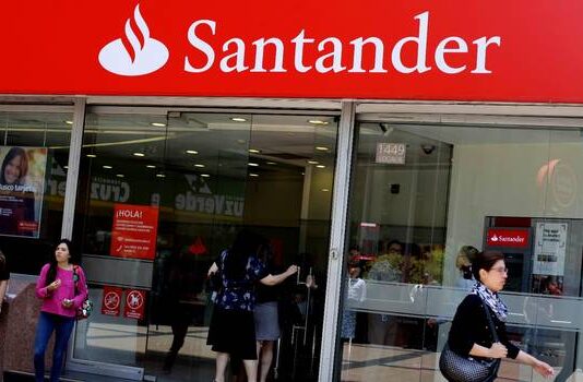 FALLO EN EXPEDIENTE DE ADDUC C/ BANCO SANTANDER DE LA CSJN, A FAVOR DE LOS USUARIOS